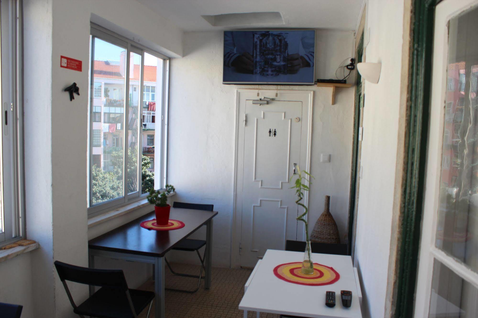 Seven Hills (adults Only) Hostal